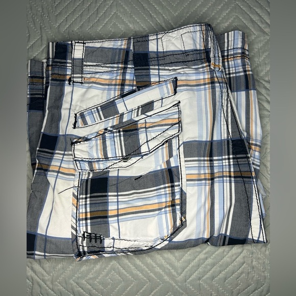 NWOT BKE Bellaire Athletic Fit Plaid Cargo Shorts Men’s 34x23 - Picture 8 of 15